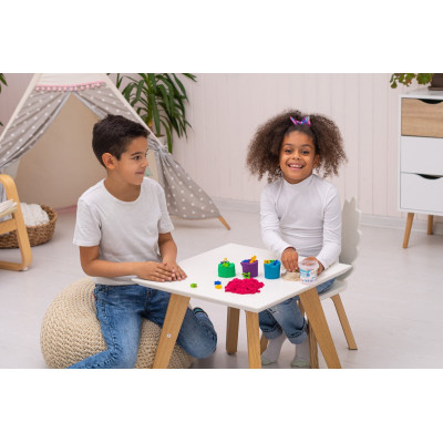 Set nisip kinetic Genio Kids 5 culori 750 g Set nisip kinetic Genio Kids 5 culori 750 g